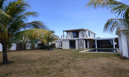  Property for Sale - RES Villa - grand-baie  